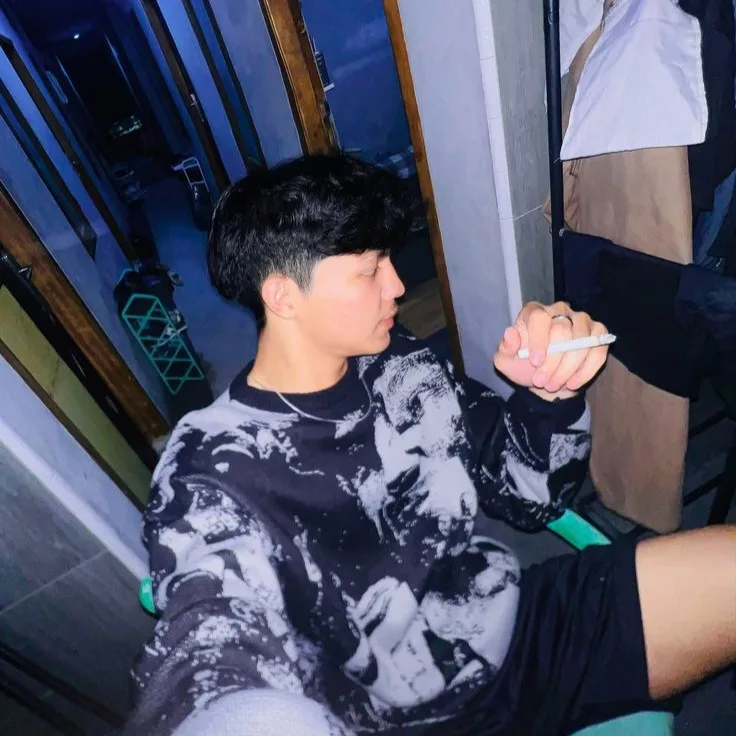 Foto pemain peringkat pertama